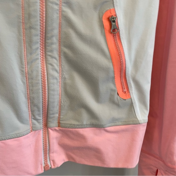LULULEMON Run: Beach Runner Jacket size 4 - Picture 7 of 14